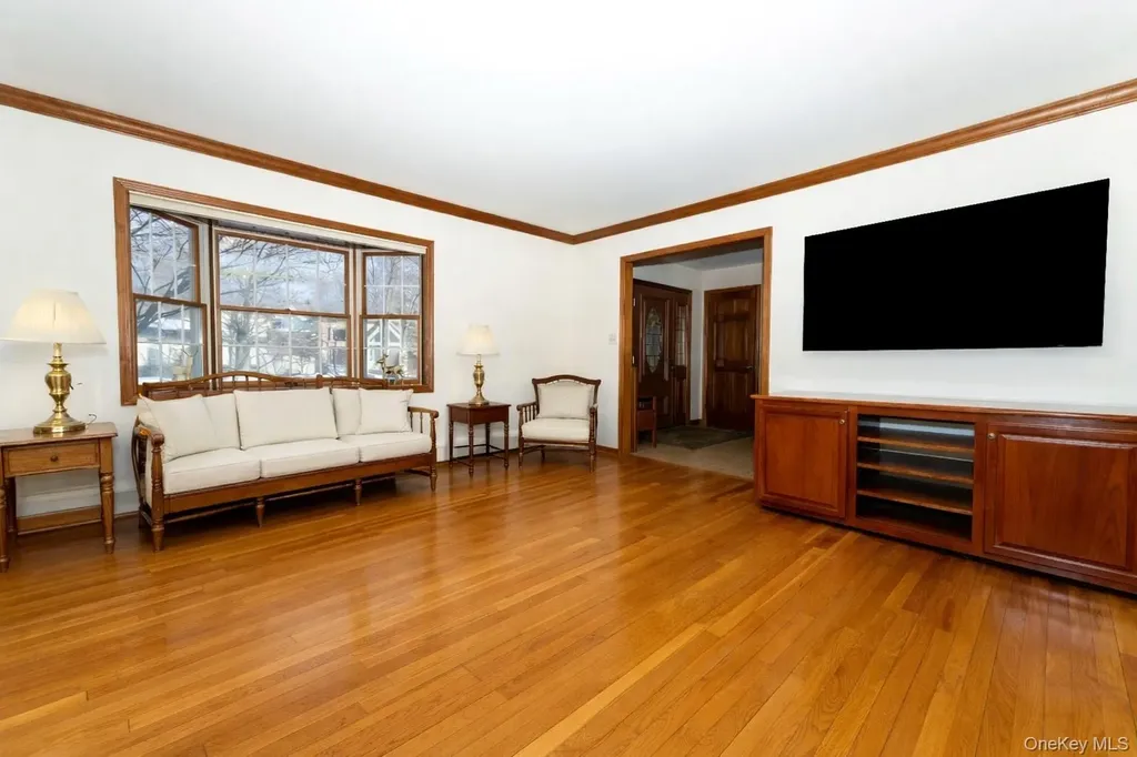 3 Danielle Court Montebello NY 10901