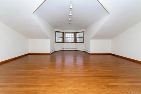 3 Danielle Court Montebello NY 10901