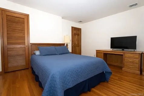 3 Danielle Court Montebello NY 10901