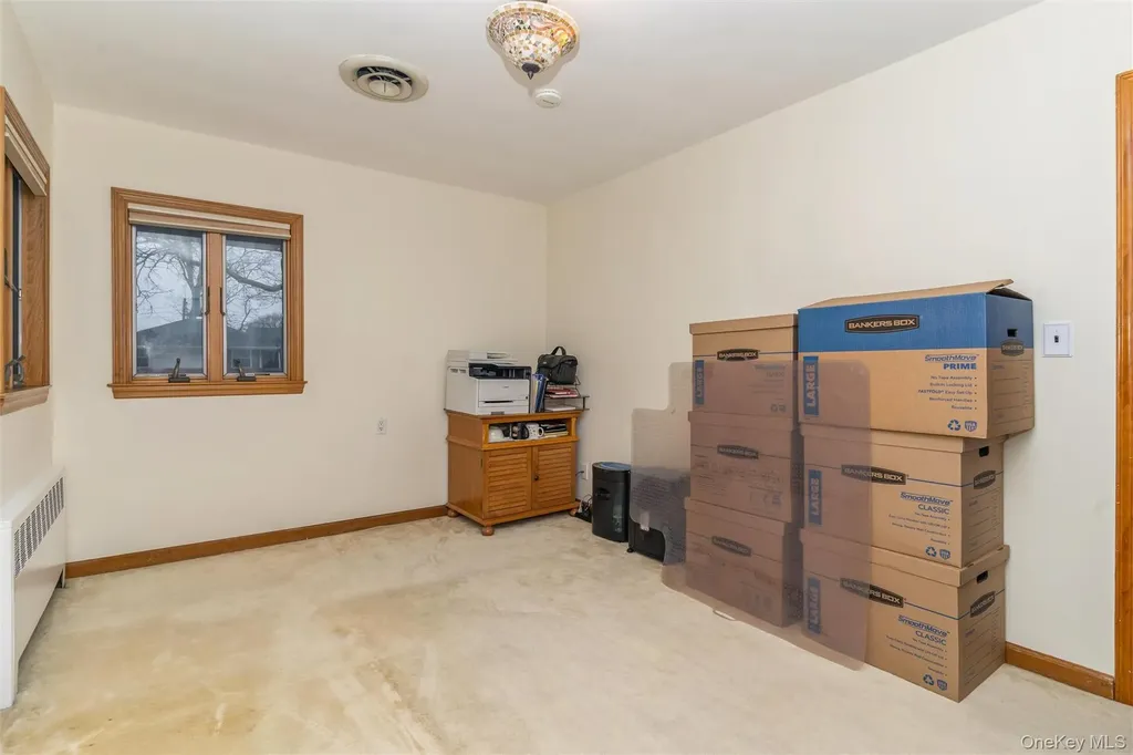 51 Edgewood Drive New Hyde Park NY 11040