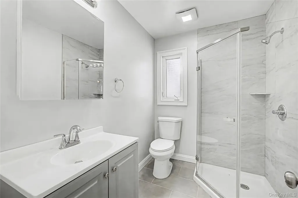 6 Maple Lane Massapequa Park NY 11762