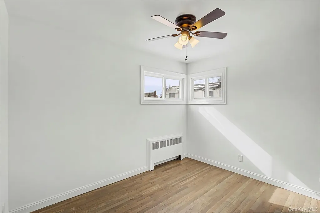 6 Maple Lane Massapequa Park NY 11762