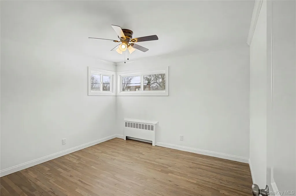 6 Maple Lane Massapequa Park NY 11762