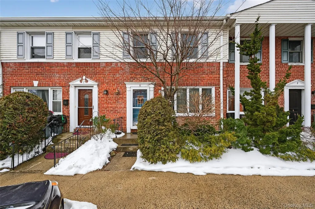 3530 Long Beach Road Oceanside NY 11572