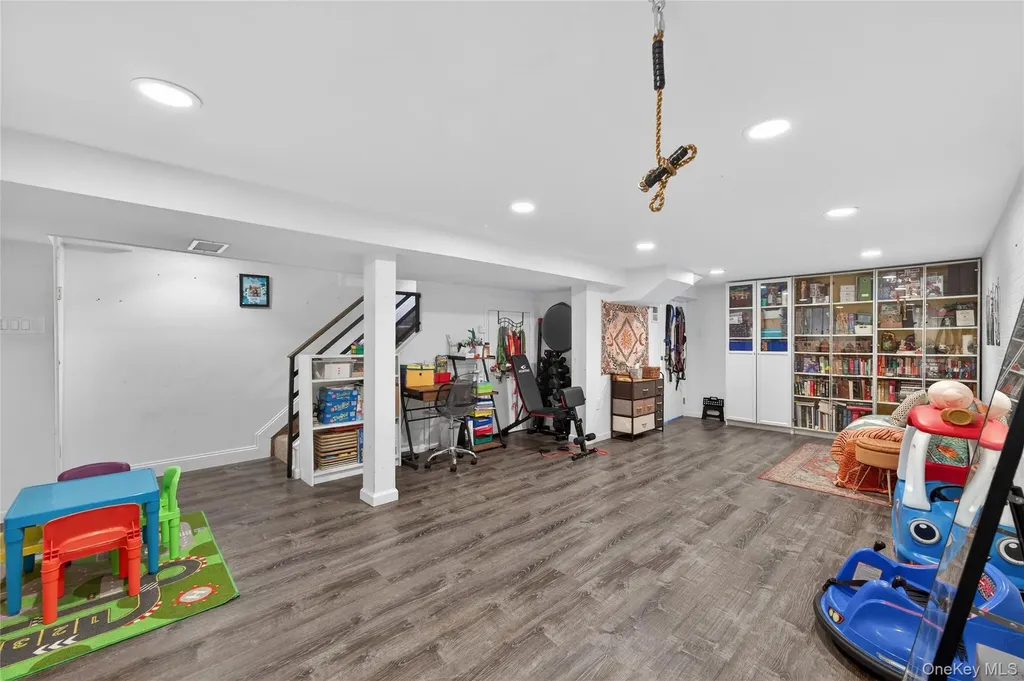 3530 Long Beach Road Oceanside NY 11572