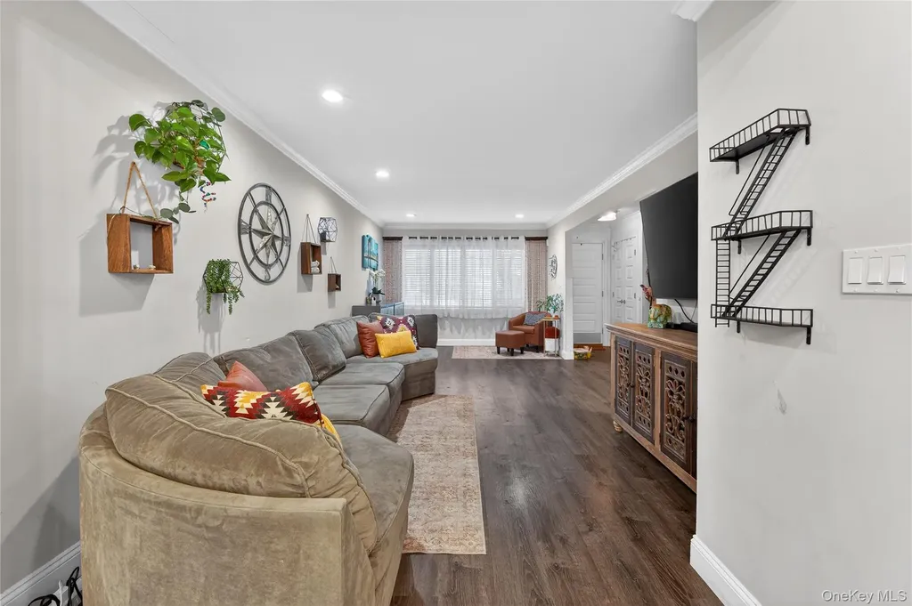 3530 Long Beach Road Oceanside NY 11572