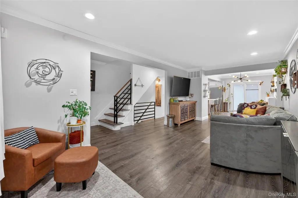 3530 Long Beach Road Oceanside NY 11572