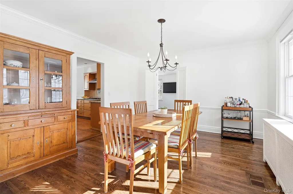 17 Emerson Place Harrison NY 10528