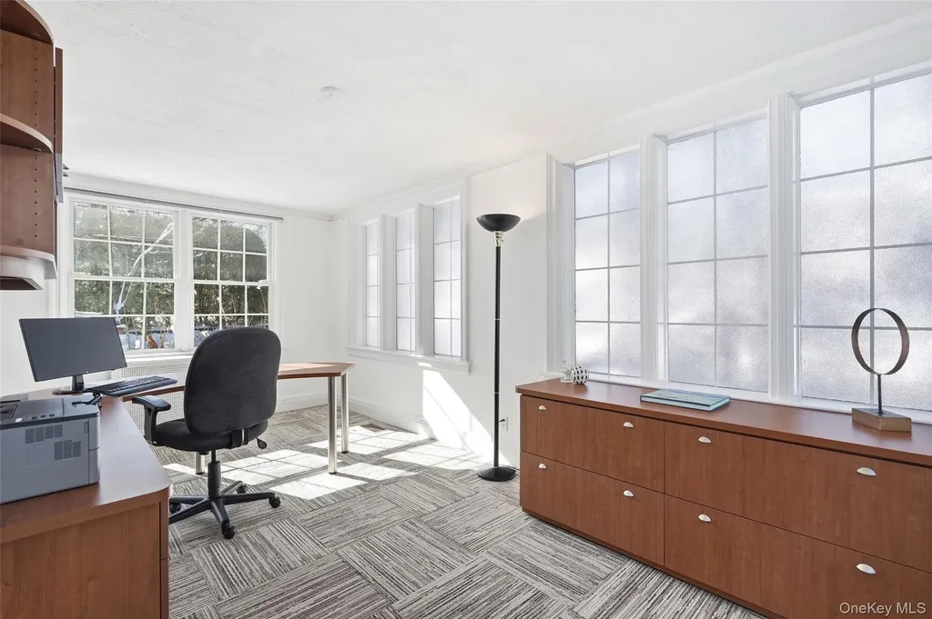 17 Emerson Place Harrison NY 10528
