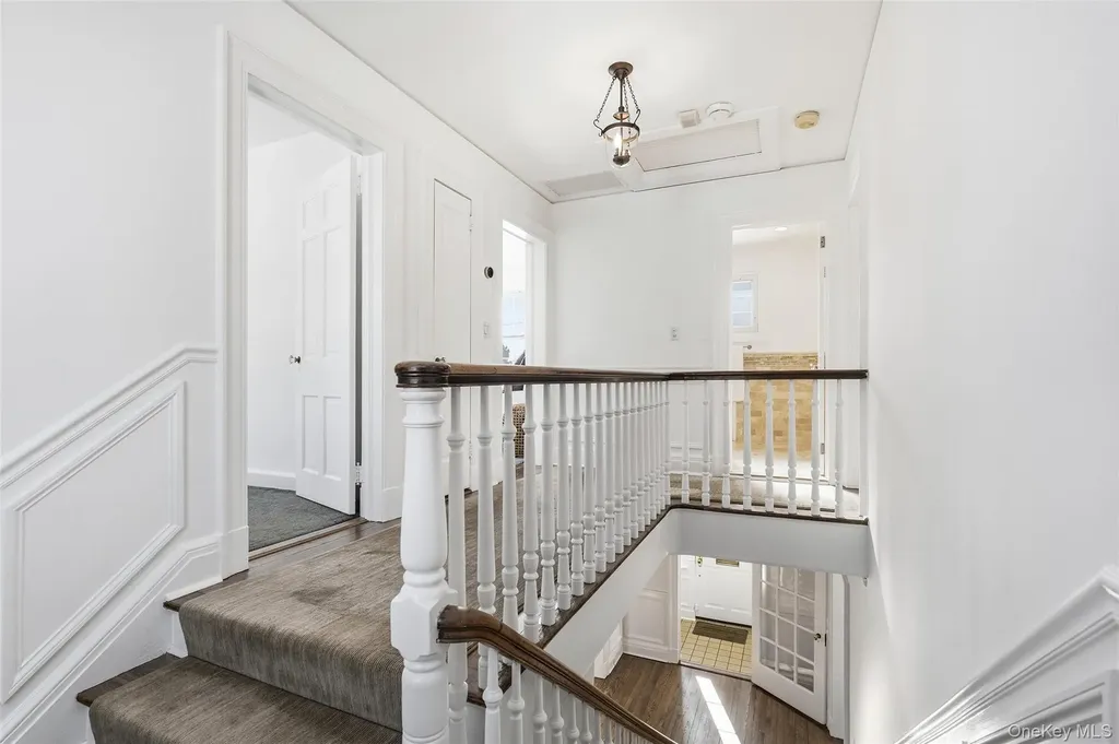 17 Emerson Place Harrison NY 10528