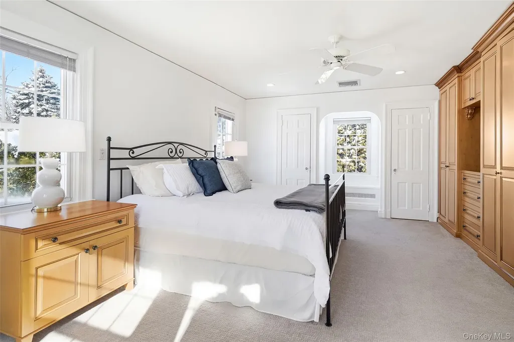 17 Emerson Place Harrison NY 10528