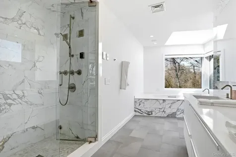91 Chestnut Hill Lane Briarcliff Manor NY 10510