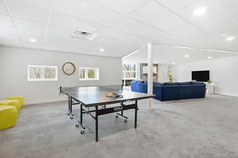 91 Chestnut Hill Lane Briarcliff Manor NY 10510