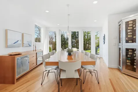 91 Chestnut Hill Lane Briarcliff Manor NY 10510