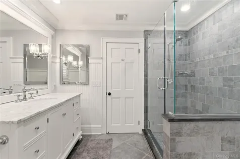 31 Carnegie Avenue Huntington NY 11743