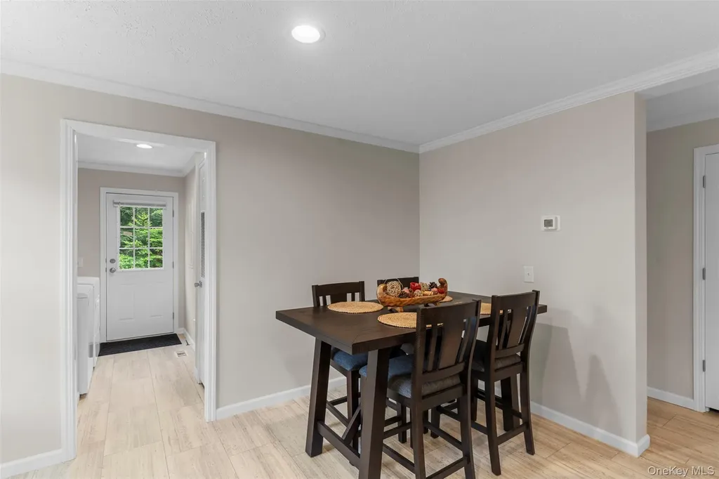 242 Ruby Kingston NY 12401