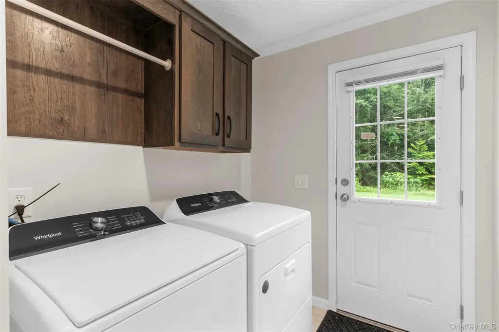 242 Ruby Kingston NY 12401