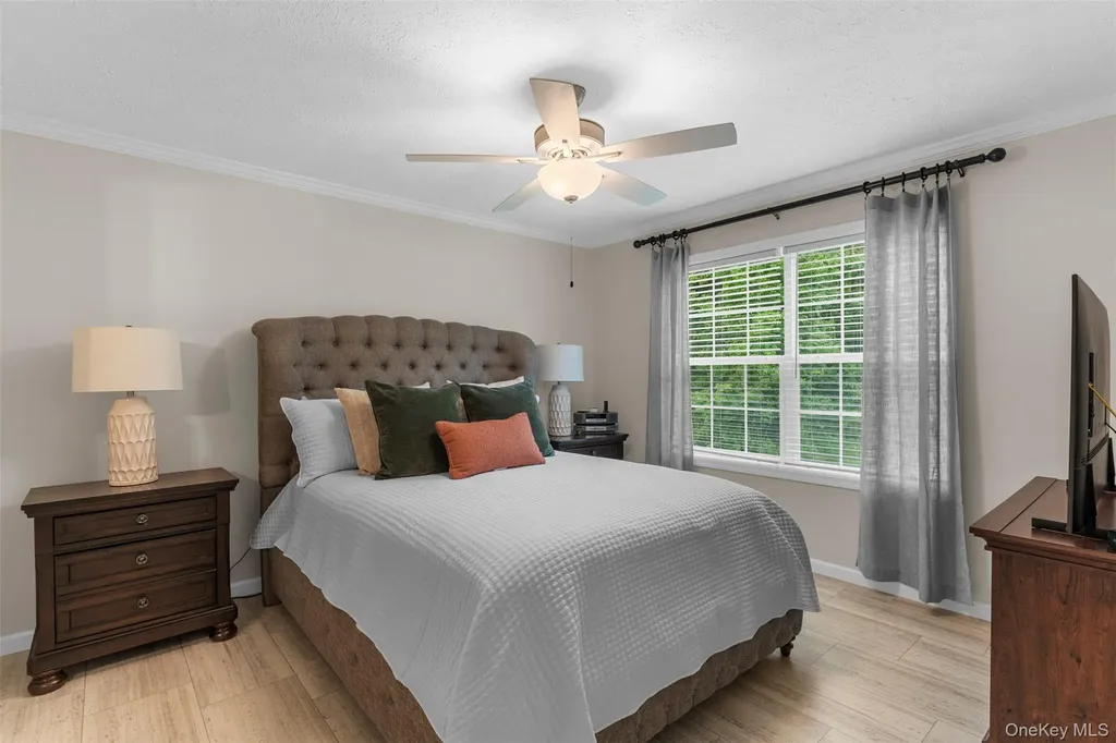 242 Ruby Kingston NY 12401