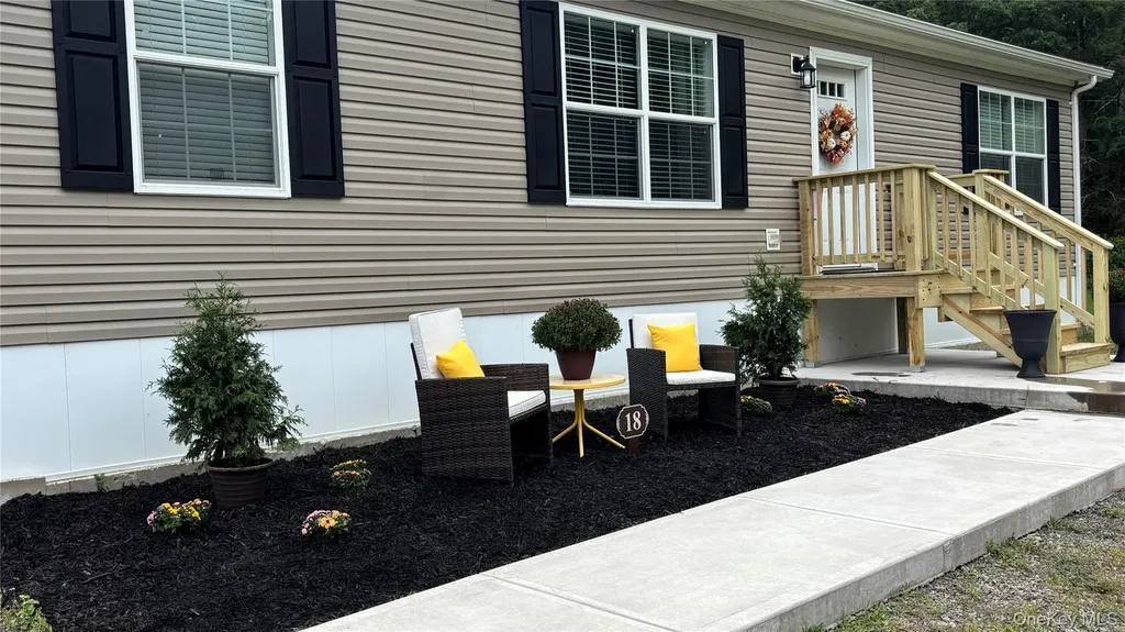 242 Ruby Kingston NY 12401