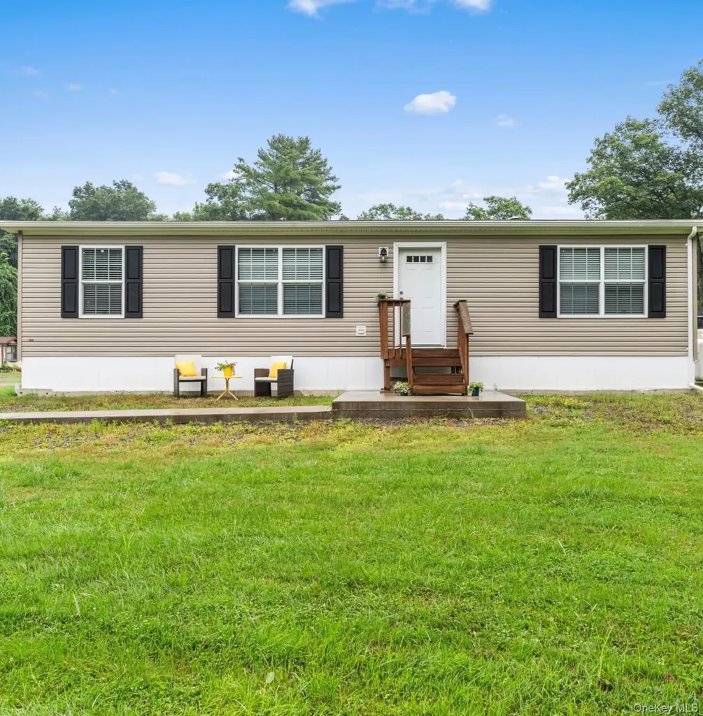 242 Ruby Kingston NY 12401