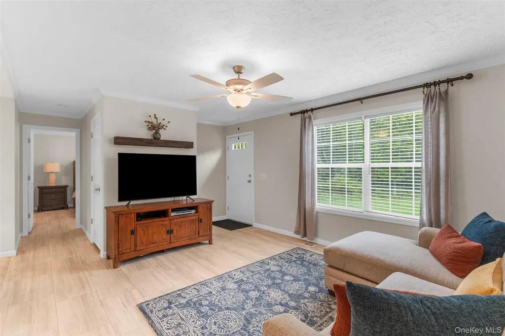 242 Ruby Kingston NY 12401