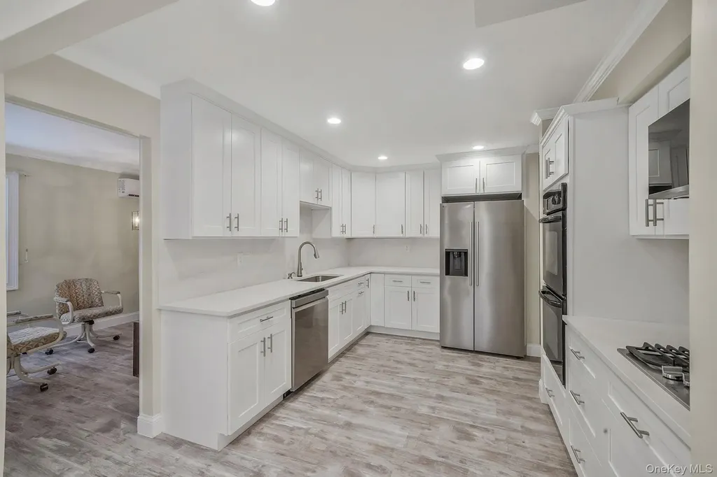 62 Howard Street Patchogue NY 11772