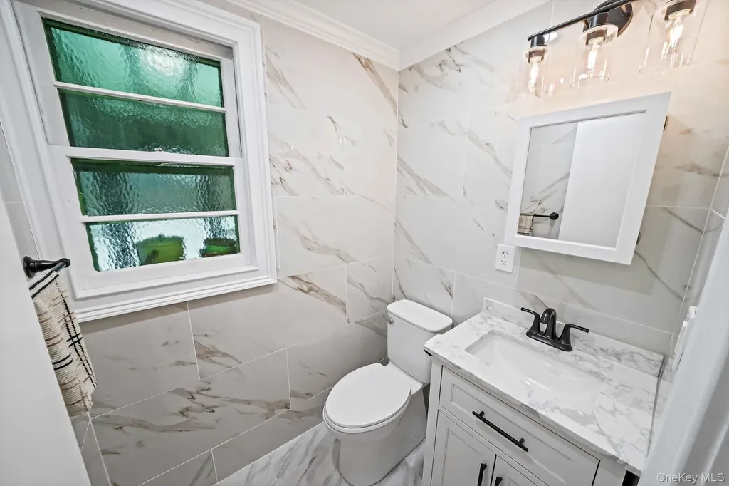 62 Howard Street Patchogue NY 11772