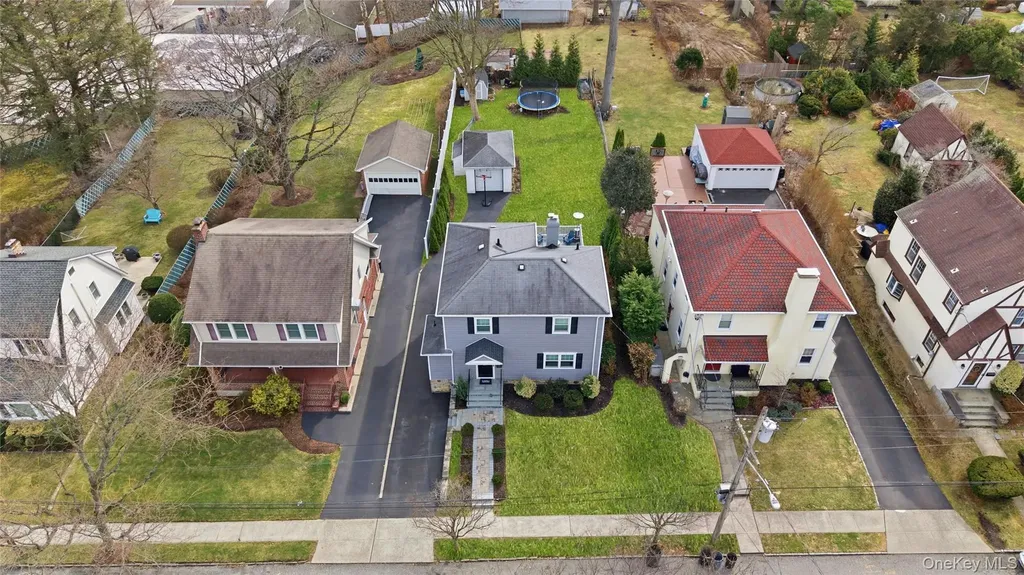23 Alta Drive Bronxville NY 10708