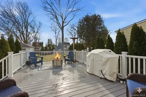 23 Alta Drive Bronxville NY 10708