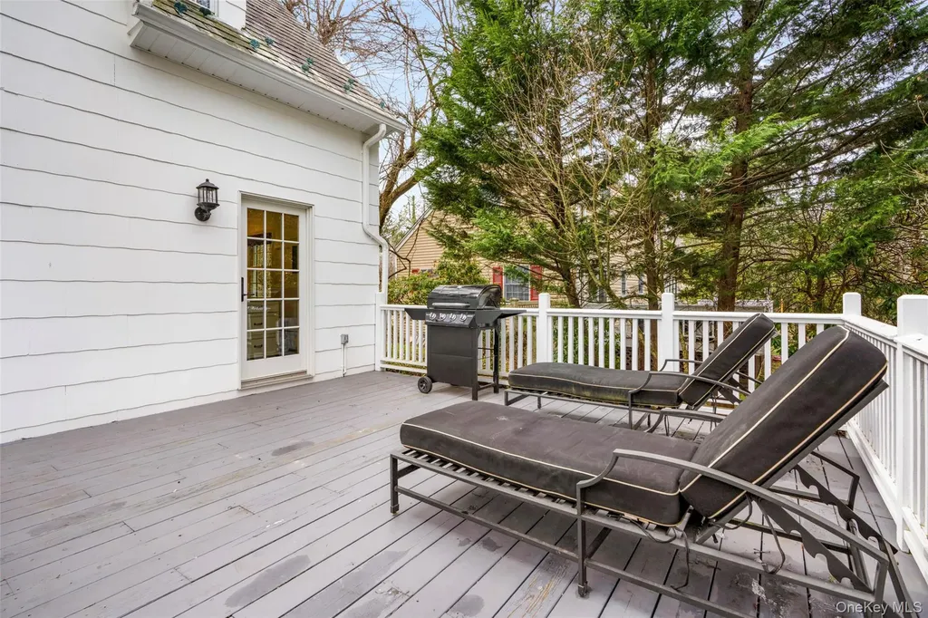 111 Berrian Road New Rochelle NY 10804