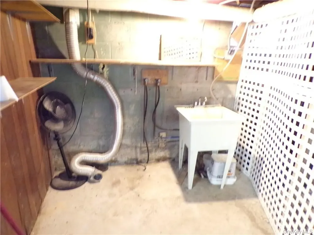2 Mertes Lane New Windsor NY 12553