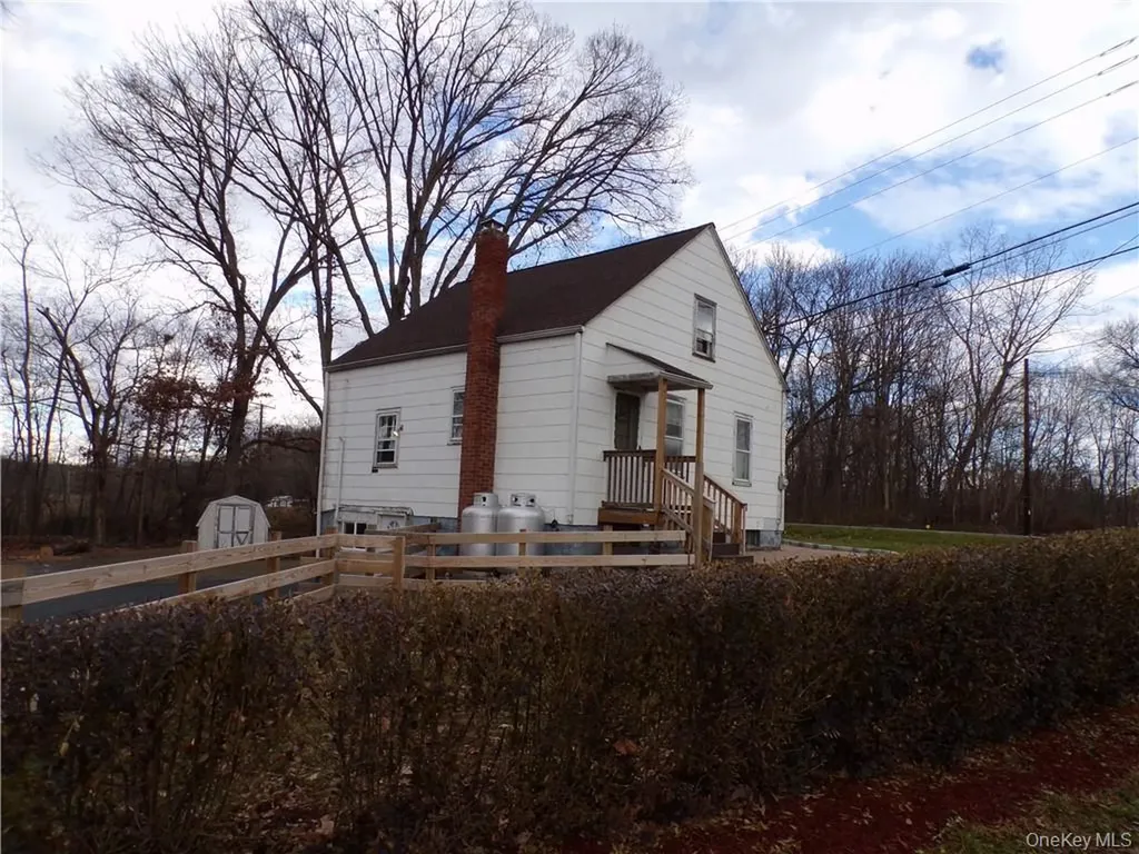 2 Mertes Lane New Windsor NY 12553