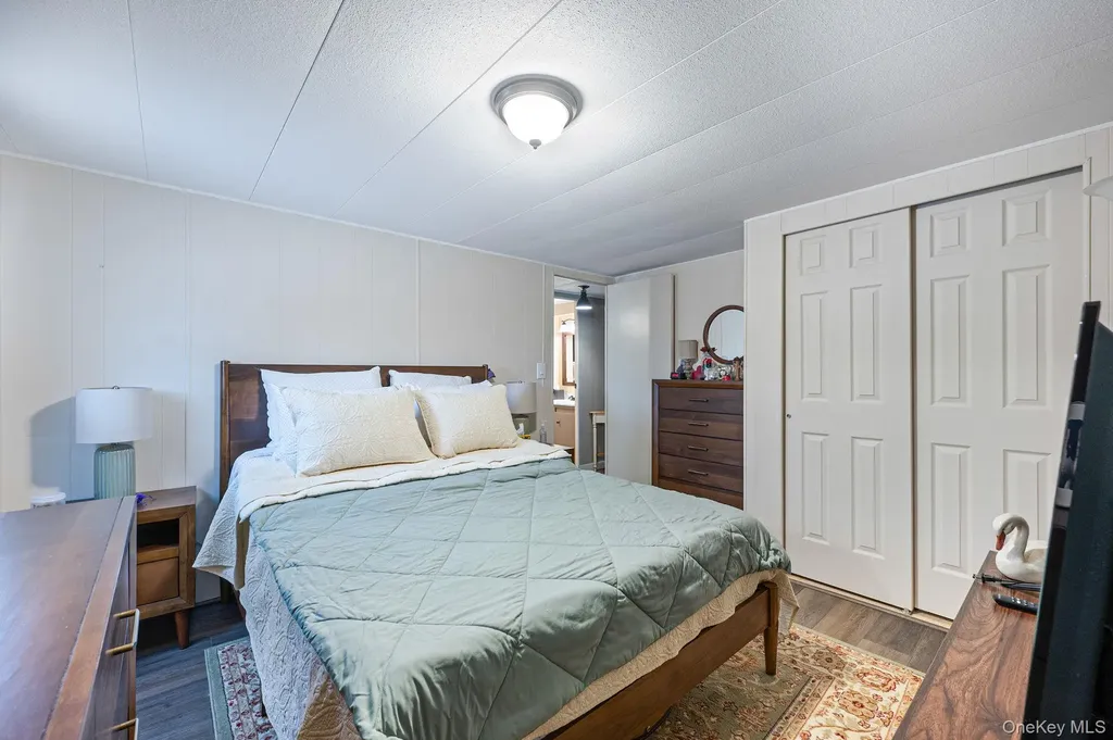525 Riverleigh Avenue Riverhead NY 11901