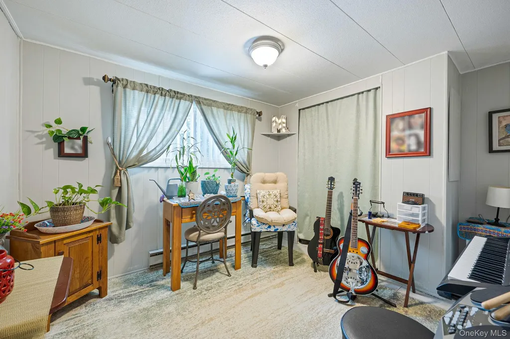 525 Riverleigh Avenue Riverhead NY 11901