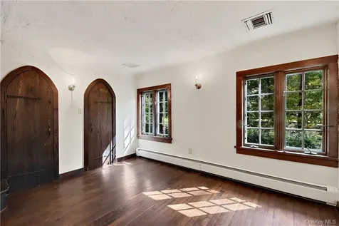 160 Long Ridge Road Bedford NY 10506