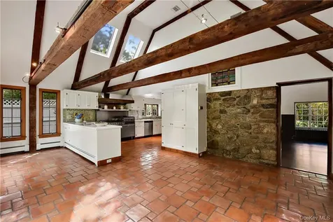 160 Long Ridge Road Bedford NY 10506