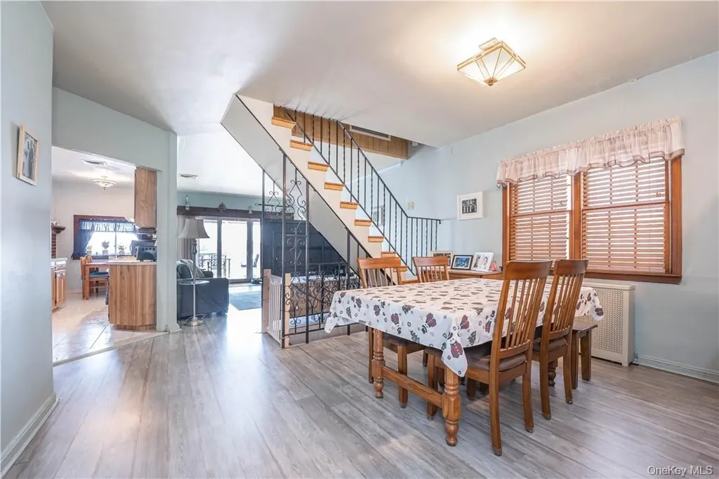 3186 Tierney Place Bronx NY 10465