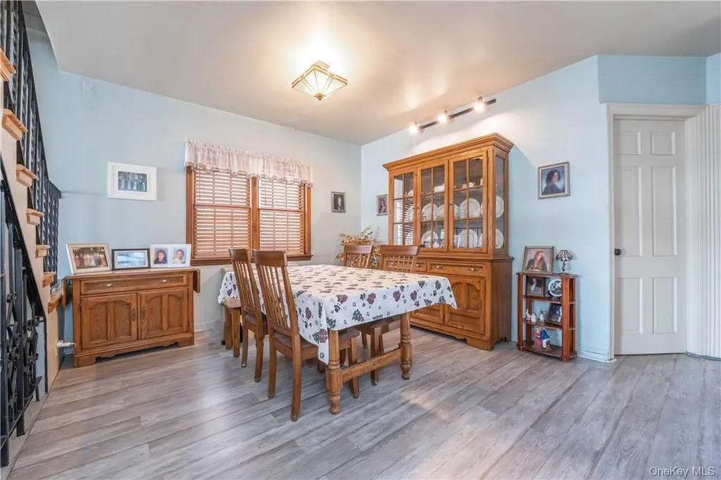 3186 Tierney Place Bronx NY 10465
