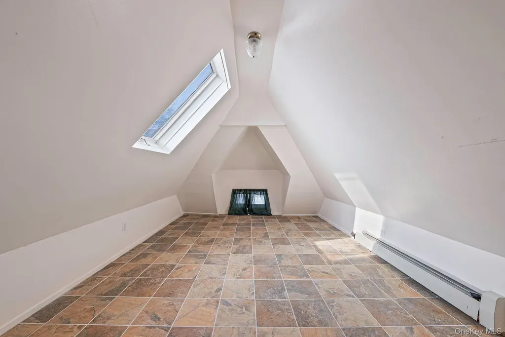 559 E 28th Street Brooklyn NY 11210
