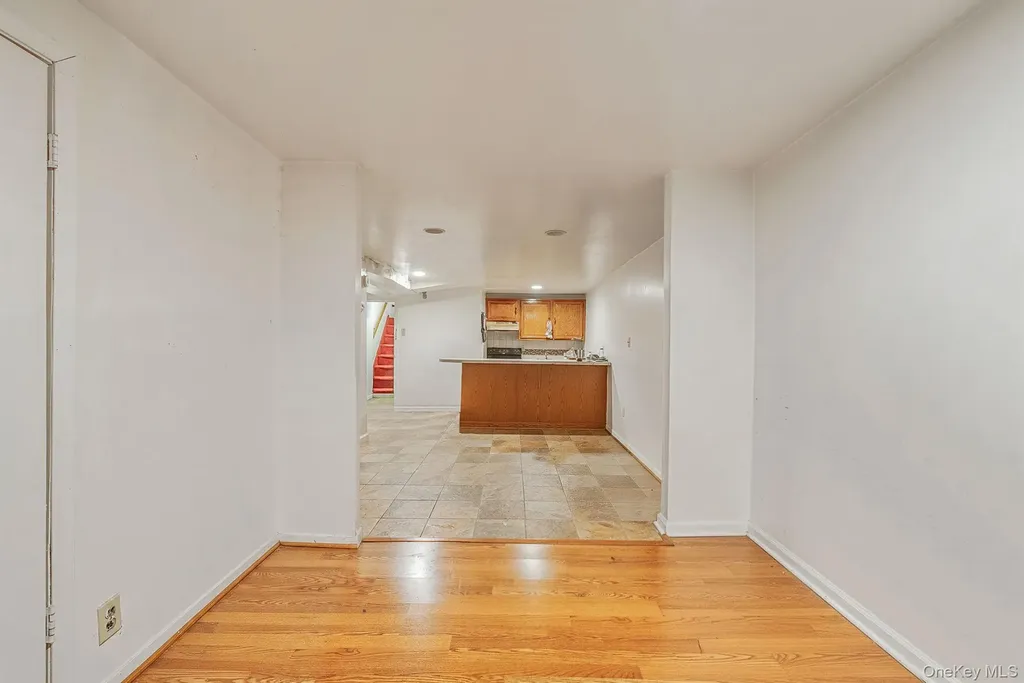 559 E 28th Street Brooklyn NY 11210
