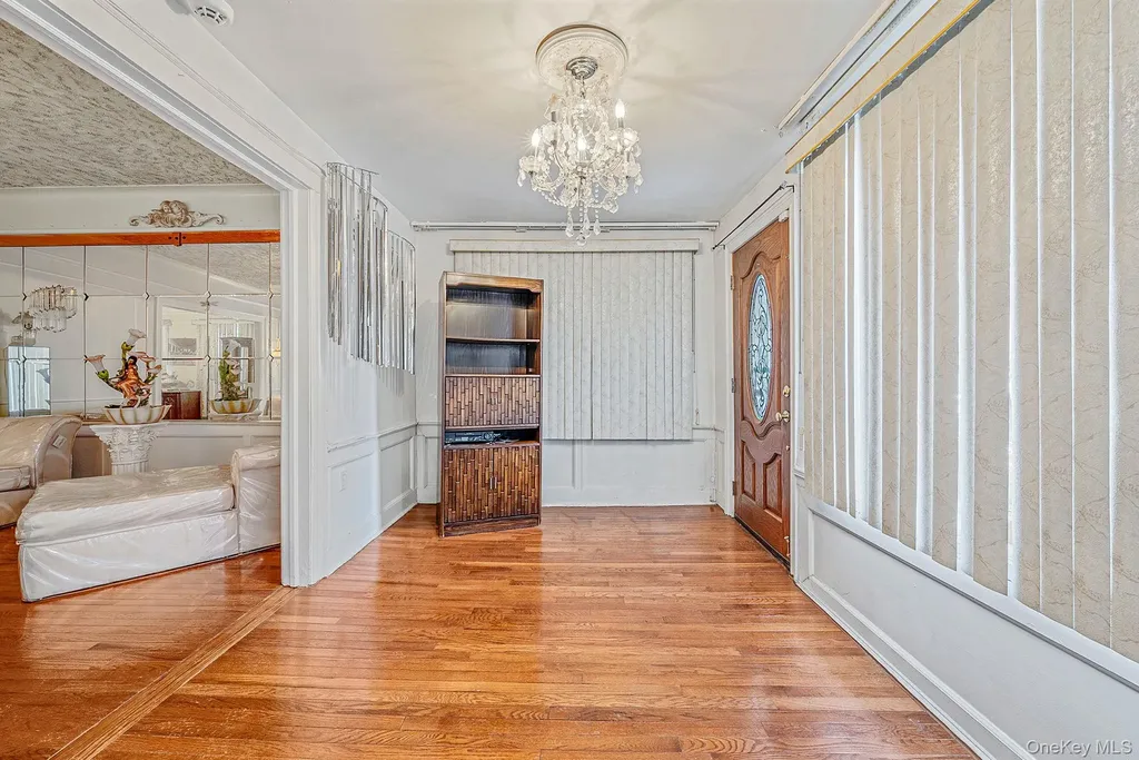 559 E 28th Street Brooklyn NY 11210