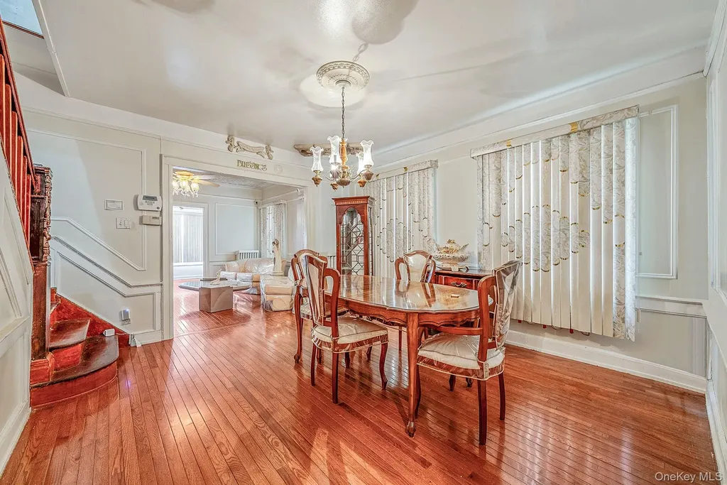 559 E 28th Street Brooklyn NY 11210