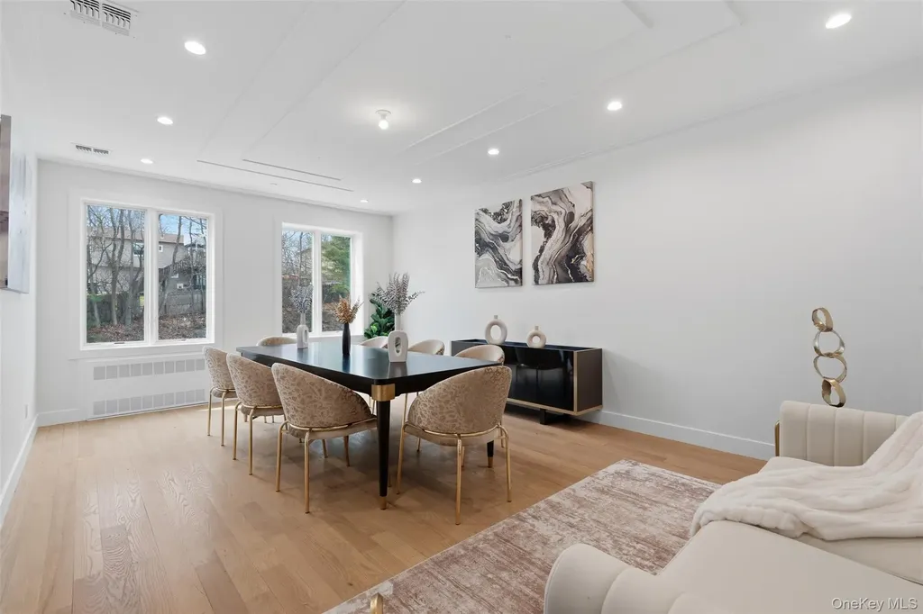 7 Valley Way Spring Valley NY 10977