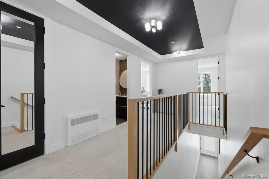 7 Valley Way Spring Valley NY 10977