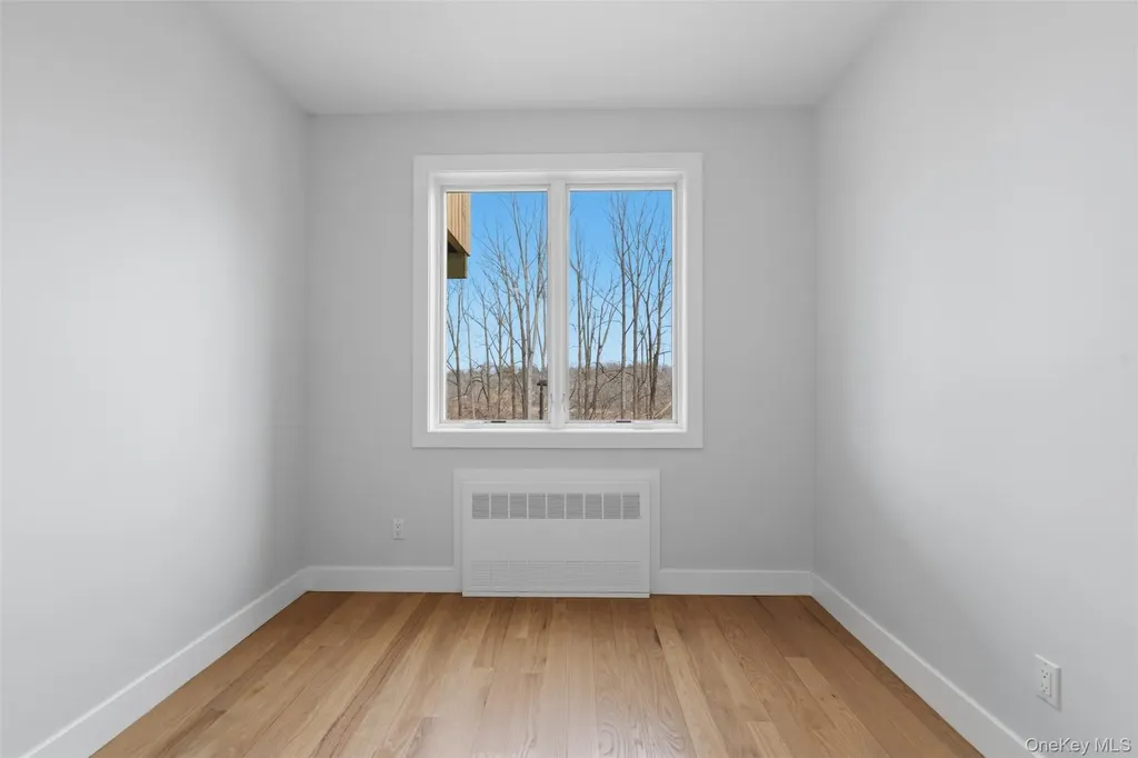 7 Valley Way Spring Valley NY 10977