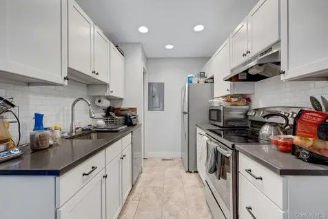 33 Roselle Avenue Pleasantville NY 10570