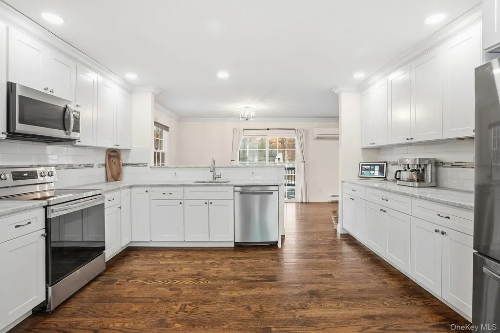 13 Jane Street Poughkeepsie NY 12603