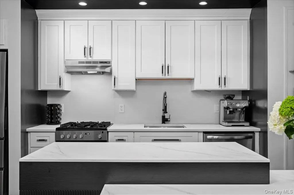 412 Munro Avenue Mamaroneck NY 10543