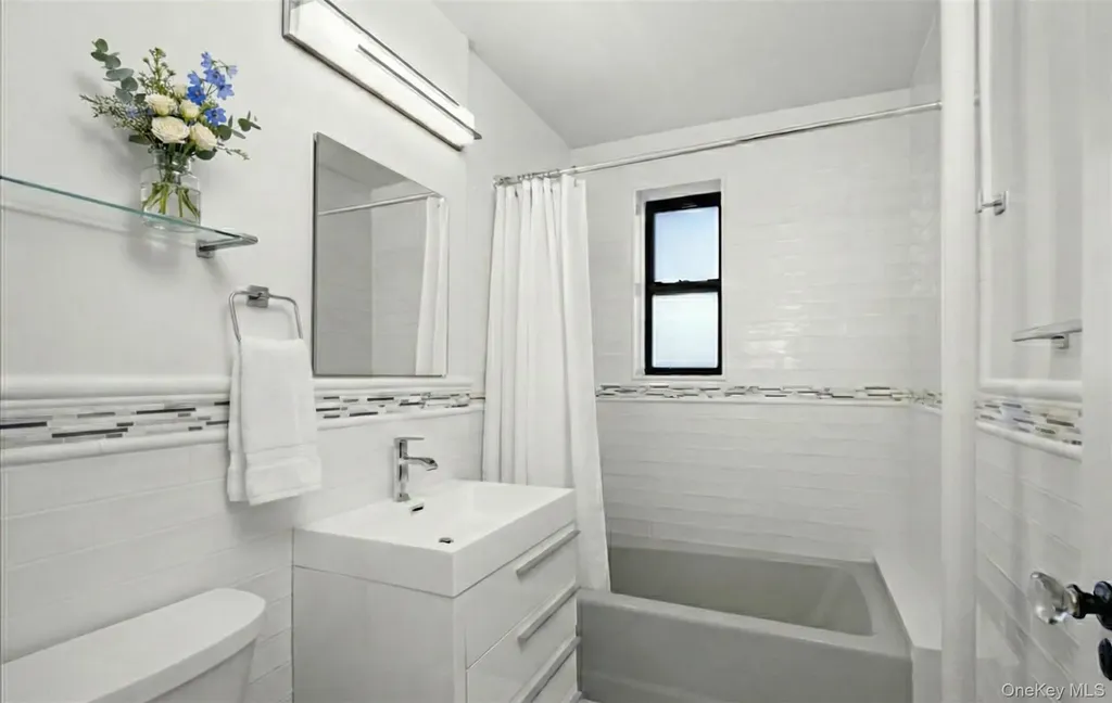 412 Munro Avenue Mamaroneck NY 10543