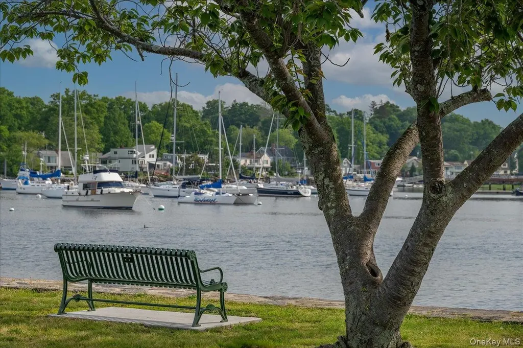 412 Munro Avenue Mamaroneck NY 10543